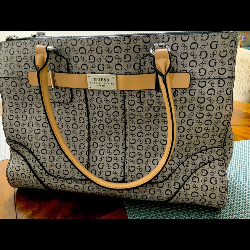 Guess brand women's wallet gray with black, used